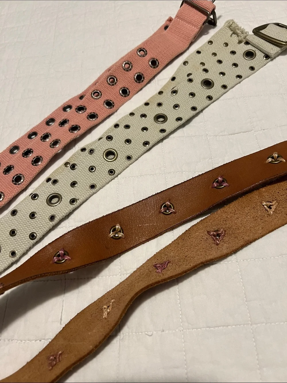 American Eagle Outfitters Tan Brown Leather Grommet Belt